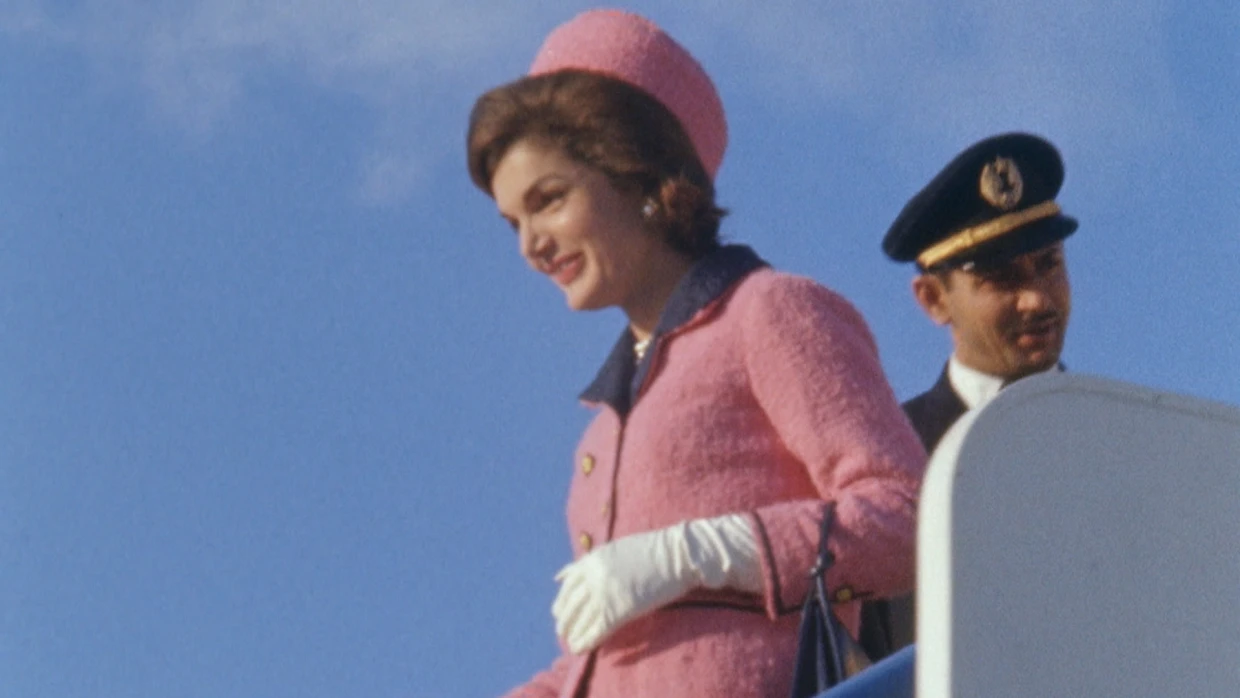 Classic Forms: The Pillbox Hat
