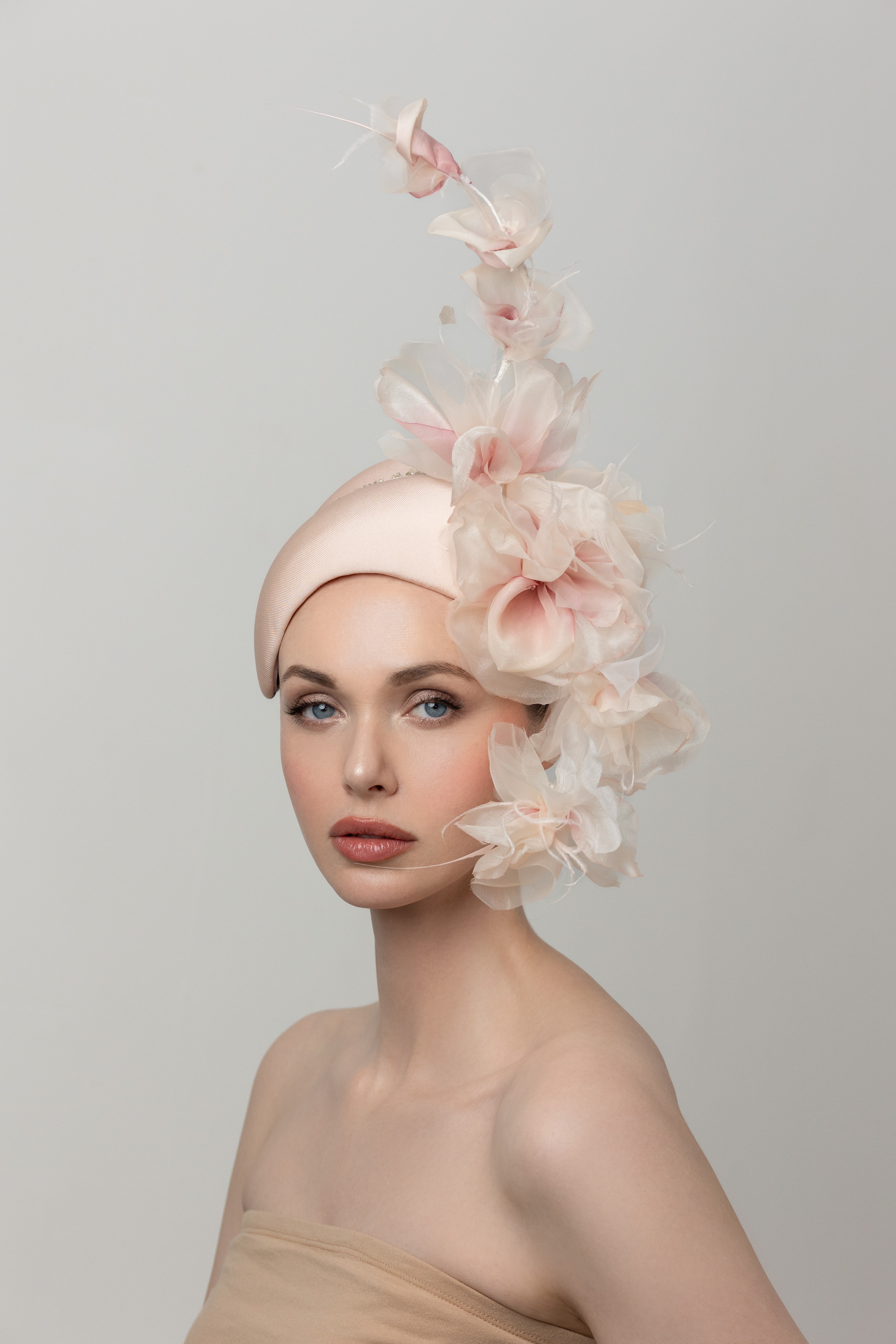 When to Wear a Couture Hat: Turning Ordinary Into Unforgettable